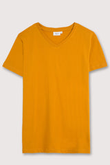 T-shirts for men online in India